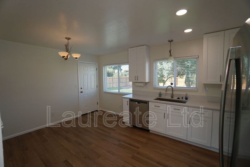 Newly updated 3 Bedroom Bi-level home in Broomfield. property image