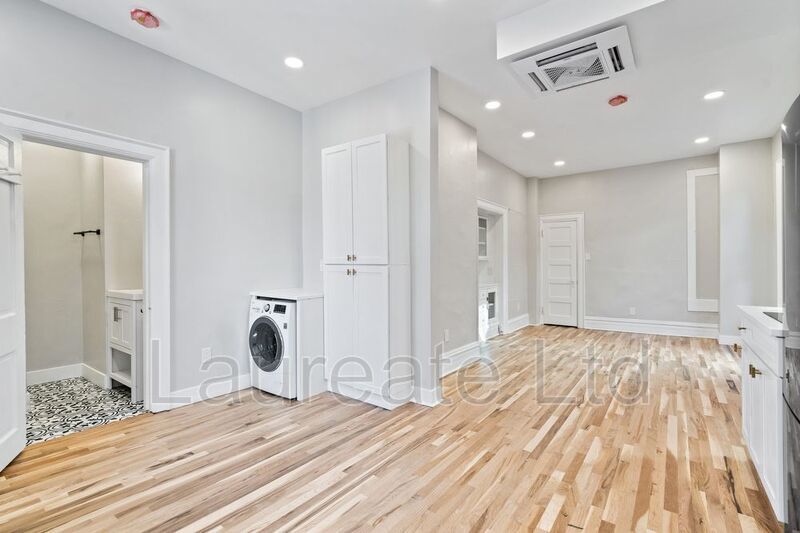 Studio Available in Renovated 1895 Vintage Mansion! property image