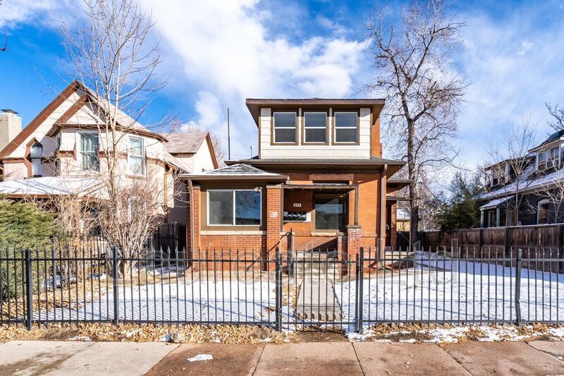 Studio Available in Renovated 1895 Vintage Mansion! property image