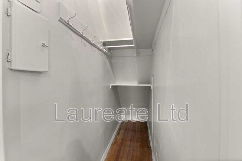 Beautifully remodeled 1Bd unit in historic Victorian home. Minutes to City Park!!! property image