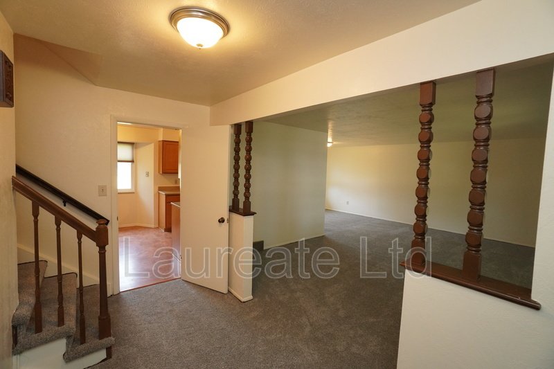 Sprawling tri-level single family home in Littleton!!! property image