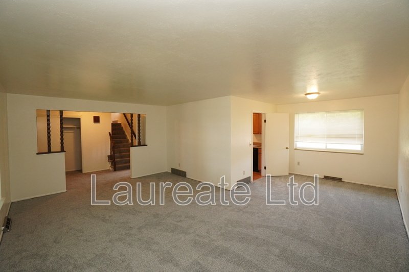 Sprawling tri-level single family home in Littleton!!! property image