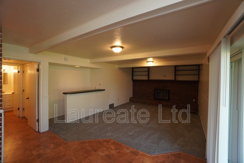 Sprawling tri-level single family home in Littleton!!! property image