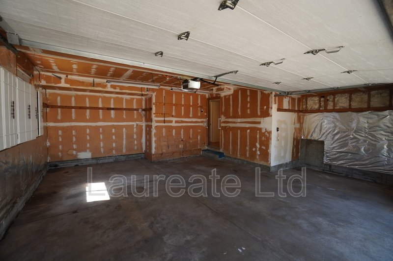 Sprawling tri-level single family home in Littleton!!! property image