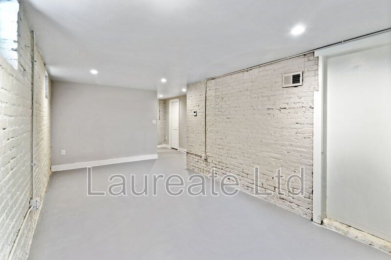 Sprawling 2 bedroom in the Heart of Cap Hill!!! property image