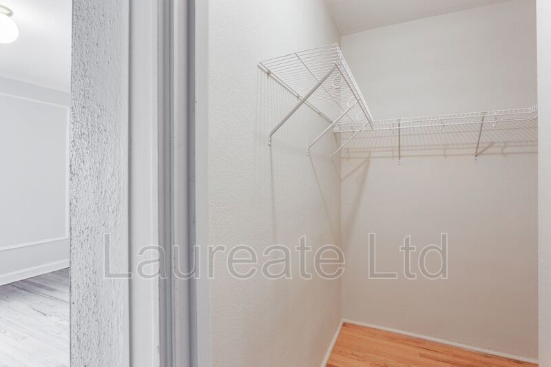 Live at Historic Rosenstock Place -  Remodeled 1 Bedroom property image