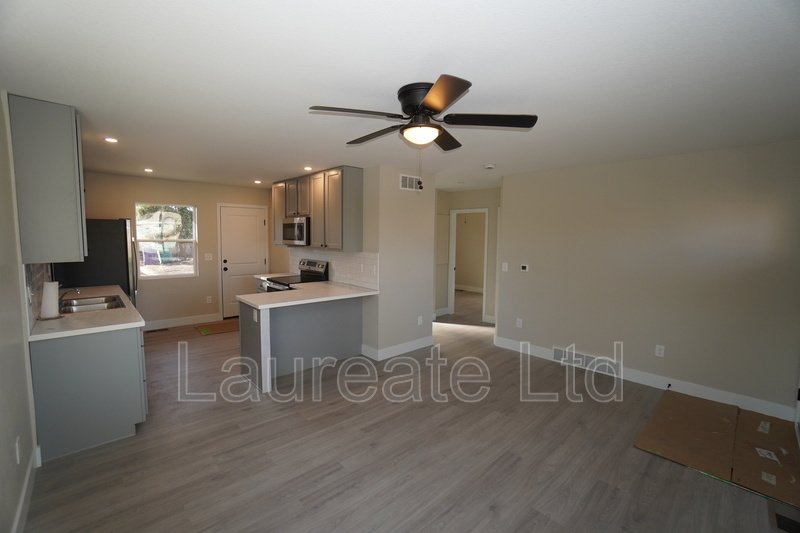Newly remodeled 2 Bedroom Ranch Home in Park Hill!! property image