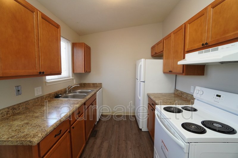 Newly renovated Tri-Level home near Cherry Creek Reservoir!! property image