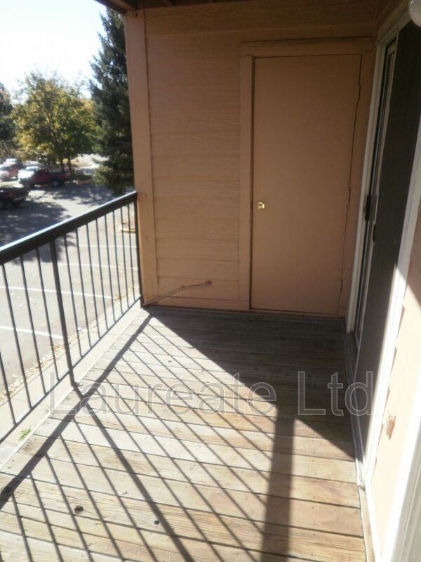Open 1 Bedroom Condo in Southwest Denver Must See!! property image