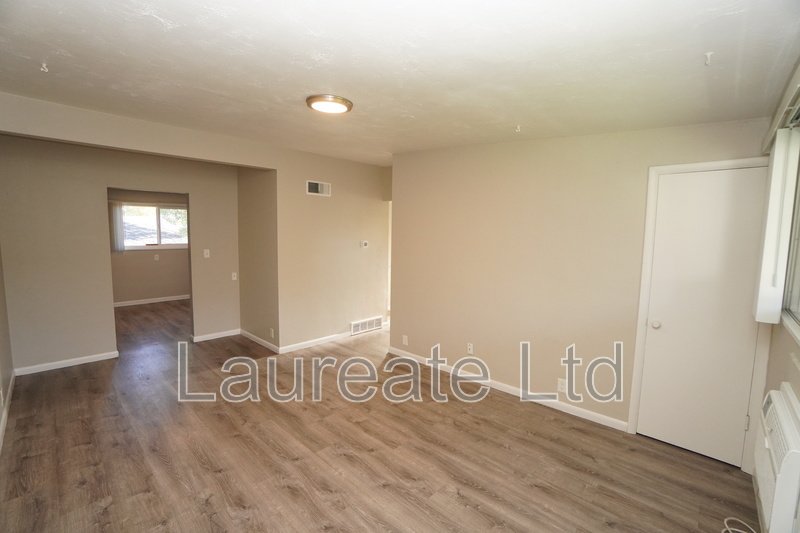 Updated 2 Bedroom minutes to Downtown Littleton! property image