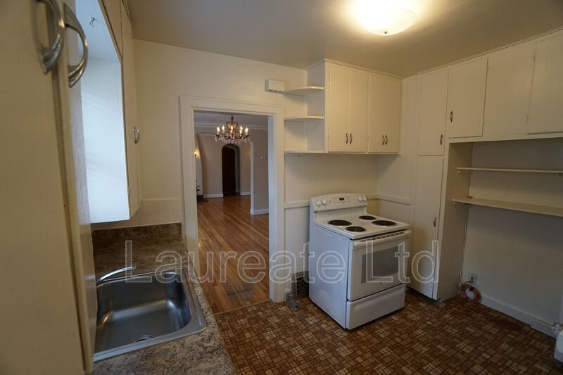 Nice 2 + Bedroom Minutes to City Park & PARK HILL property image