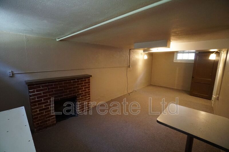 Nice 2 + Bedroom Minutes to City Park & PARK HILL property image