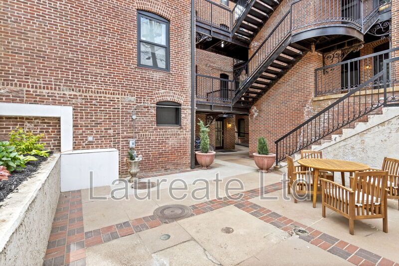 1BD LOFT IN HISTORIC ALTA COURT LOFTS property image