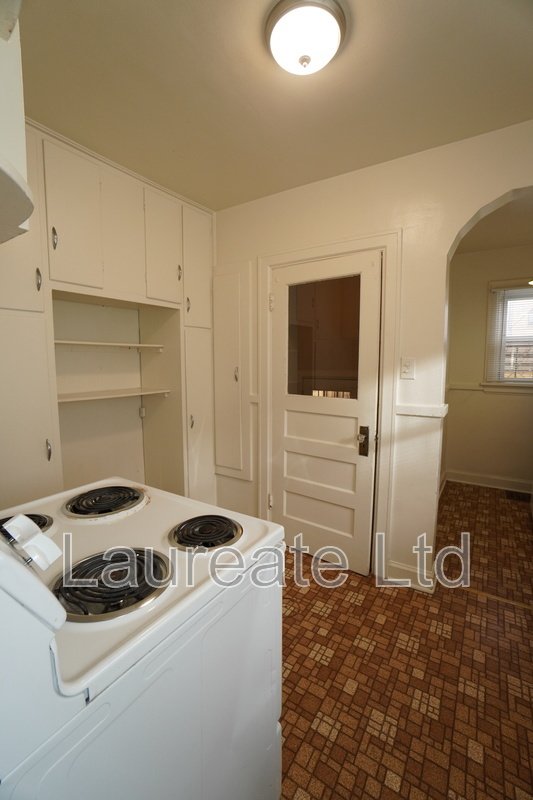 Charming 2+ Bedroom Single Family Home in Montclair/South Park Hill Neighborhood!! property image