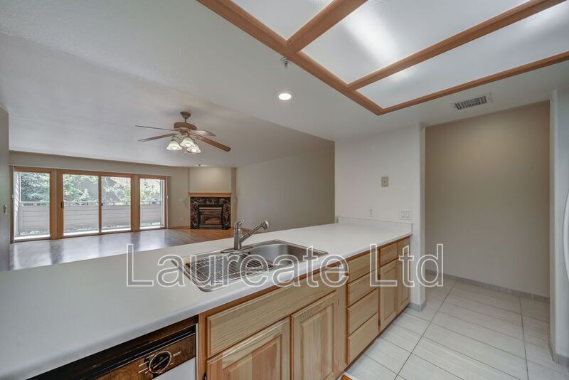 Beautiful Sprawling 2bd Condo in Genesee Village!! property image