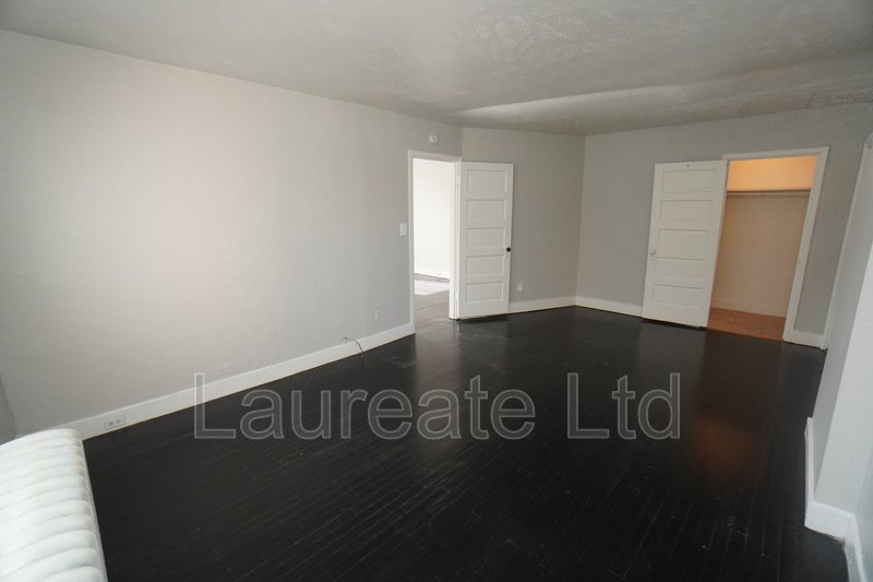 Bright and Spacious 1 Bed 1 Bath 1st Floor unit in the Heart of Capitol Hill!! property image