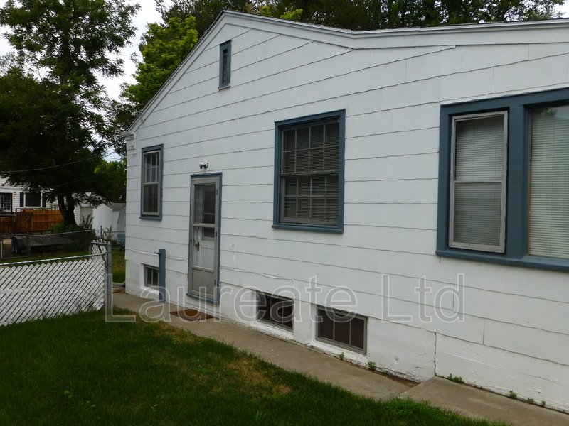 Quaint Basement Unit of Up/Down Duplex in the Heart of DU!! property image