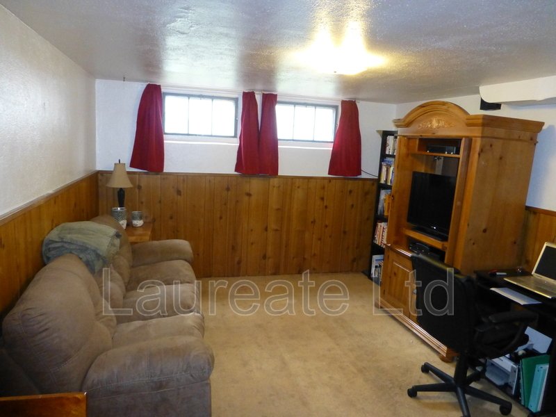 Quaint Basement Unit of Up/Down Duplex in the Heart of DU!! property image