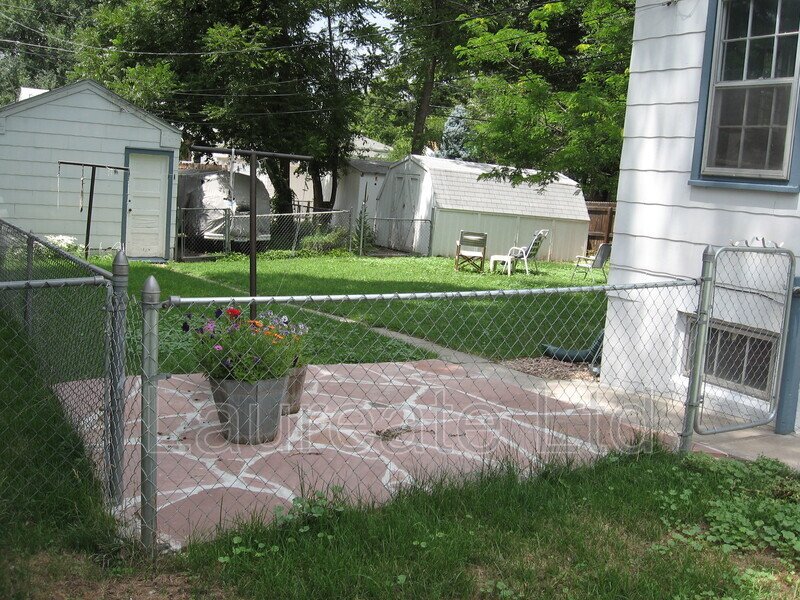 Quaint Basement Unit of Up/Down Duplex in the Heart of DU!! property image