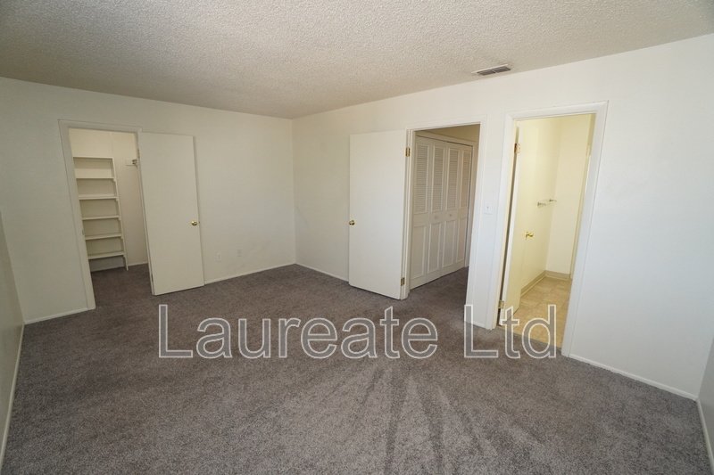 Walk to the Streets at Southglenn - 3 Bedroom Condo - MUST SEE!!! property image