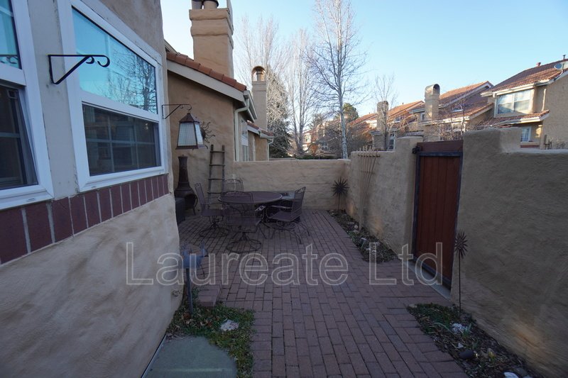 Stunning 2 Story Townhome with Finished Basement in the Heart of Lone Tree!!! property image