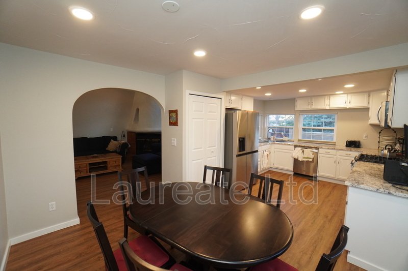 Stunning 2 Story Townhome with Finished Basement in the Heart of Lone Tree!!! property image