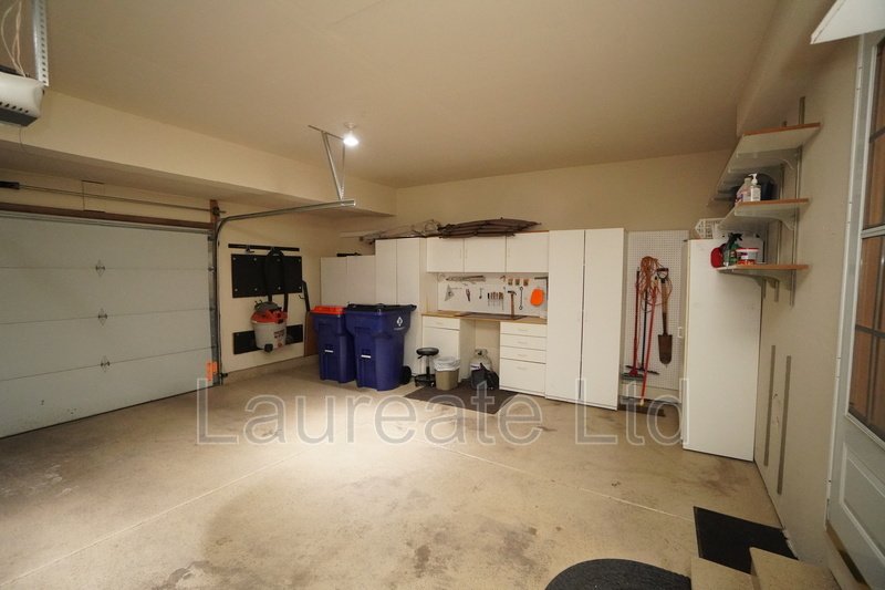 Stunning 2 Story Townhome with Finished Basement in the Heart of Lone Tree!!! property image