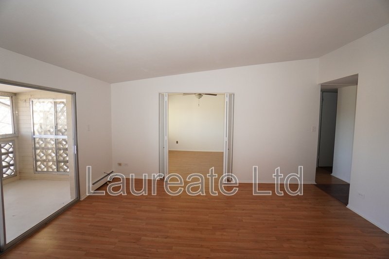 Bright and Open 2bd 2Ba 3rd floor Condo in 55+ Windsor Gardens Community property image