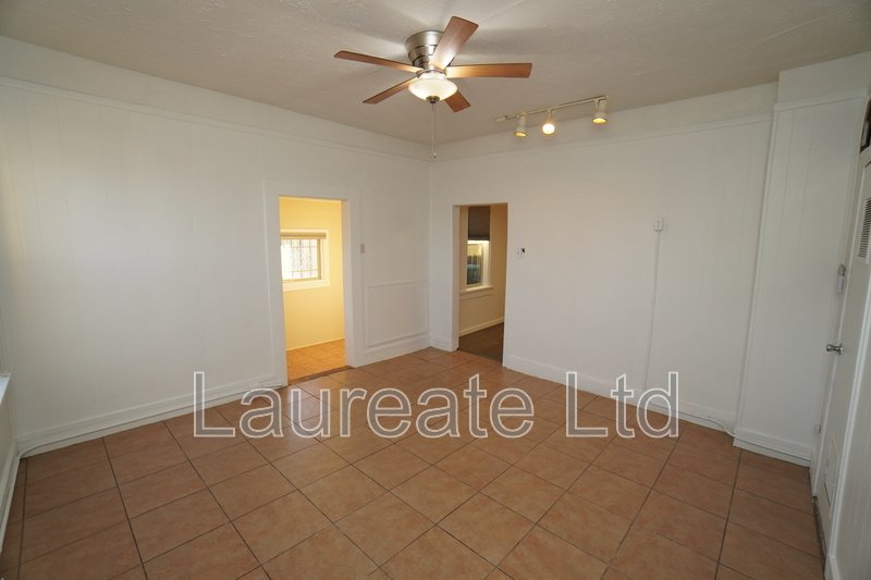 Quaint 2 Bedroom Ranch home on Corner Lot in Swansea Park!! property image