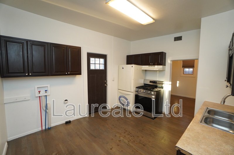 Quaint 2 Bedroom Ranch home on Corner Lot in Swansea Park!! property image
