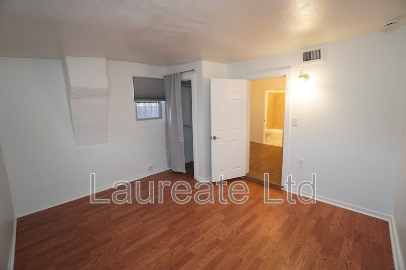 Quaint 2 Bedroom Ranch home on Corner Lot in Swansea Park!! property image