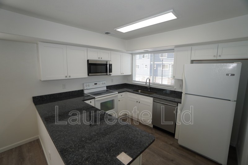 Completely Remodeled 2-story Townhome in Brighton!! property image