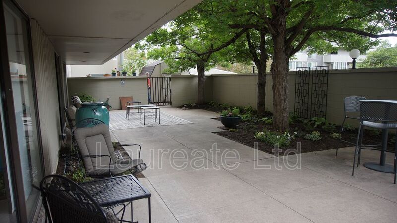 Beautiful 1 Bedroom Condo - CAPITOL HILL - Must See!!! property image