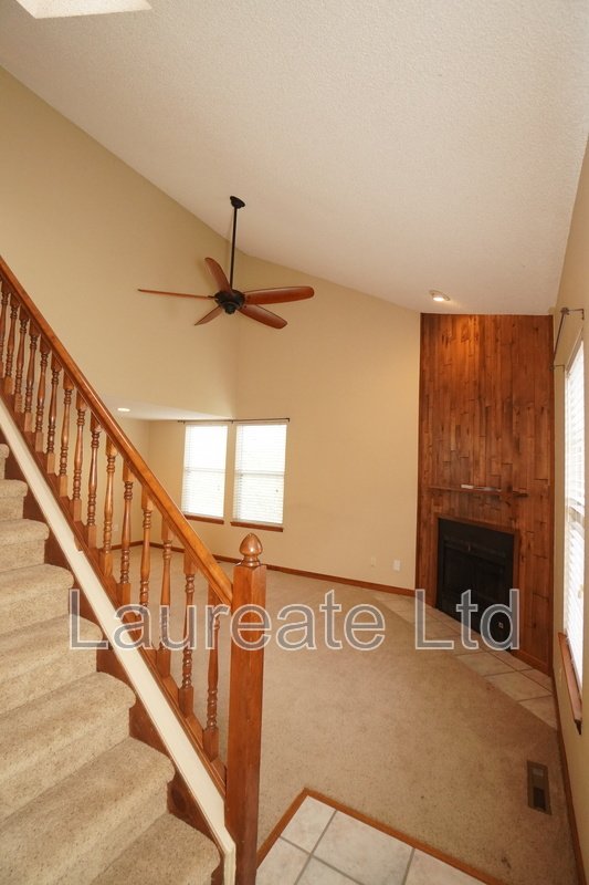 Spacious 2- Story Townhome end-unit In West Littleton!!! property image