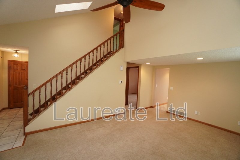 Spacious 2- Story Townhome end-unit In West Littleton!!! property image