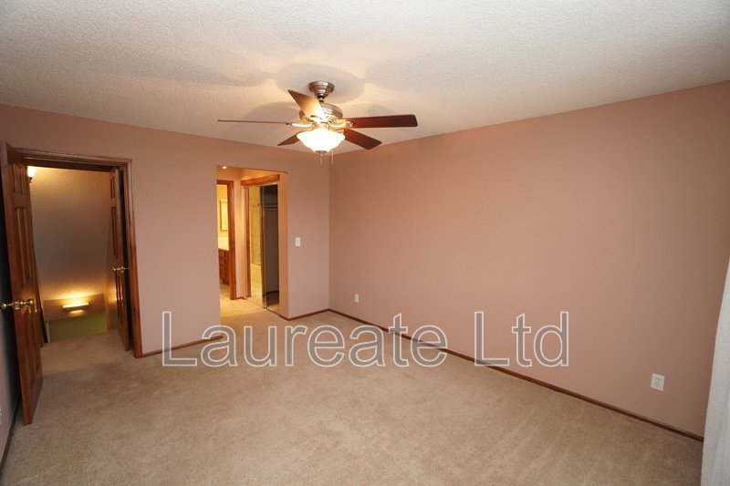 Spacious 2- Story Townhome end-unit In West Littleton!!! property image
