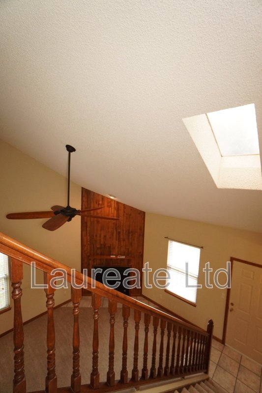 Spacious 2- Story Townhome end-unit In West Littleton!!! property image