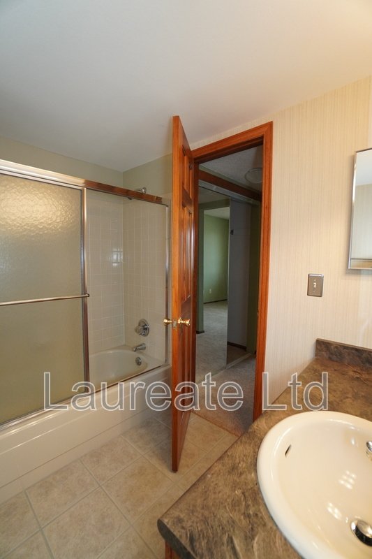 Spacious 2- Story Townhome end-unit In West Littleton!!! property image