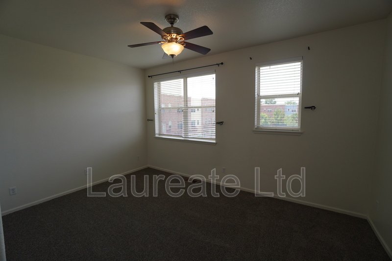 Beautiful Olde Town Arvada Townhome - Water Tower Village property image