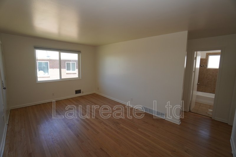 Newly renovated 2 bedroom in University Hills/East Denver!! property image