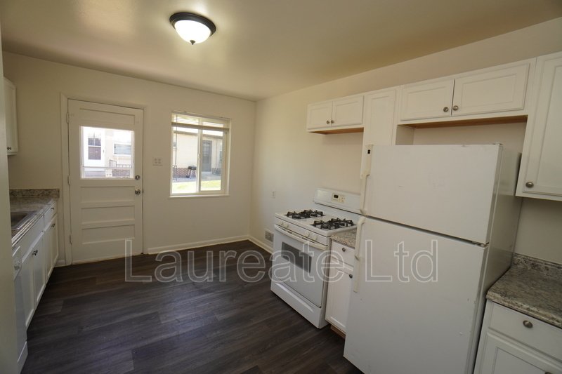 Newly renovated 2 bedroom in University Hills/East Denver!! property image