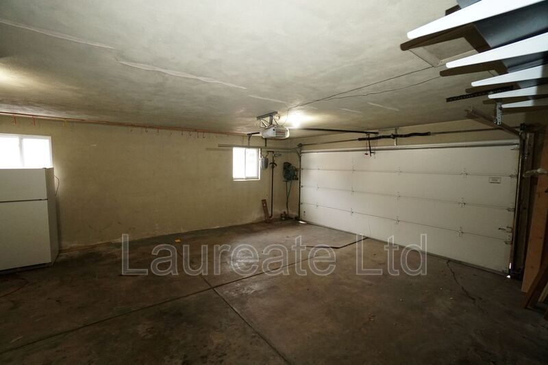 Sprawling 2 Bed 2 Bath Ranch in Mayfair Neighborhood!! property image