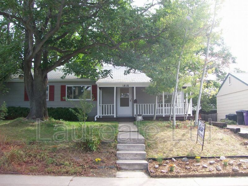 Spacious 3+ bedroom 2 Bath Home in Virginia Village SE Denver!! property image