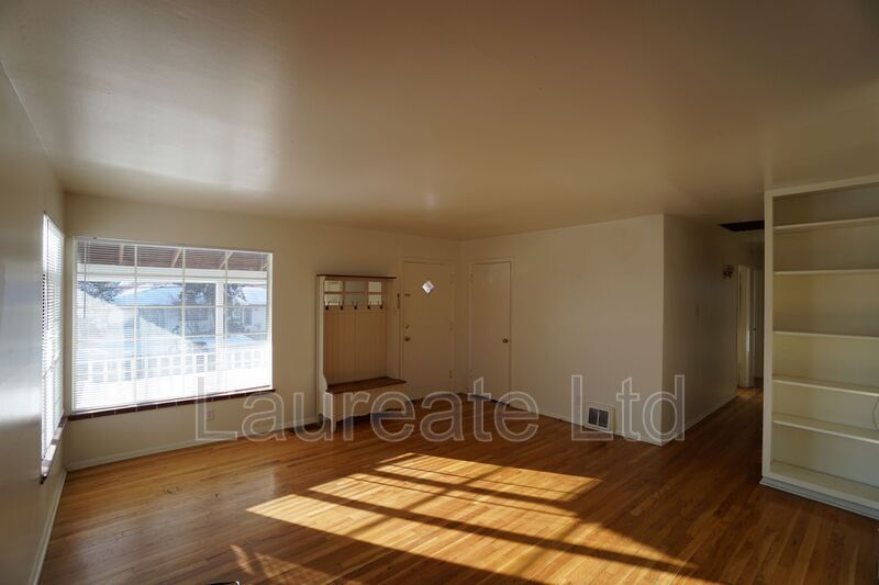 Spacious 3+ bedroom 2 Bath Home in Virginia Village SE Denver!! property image