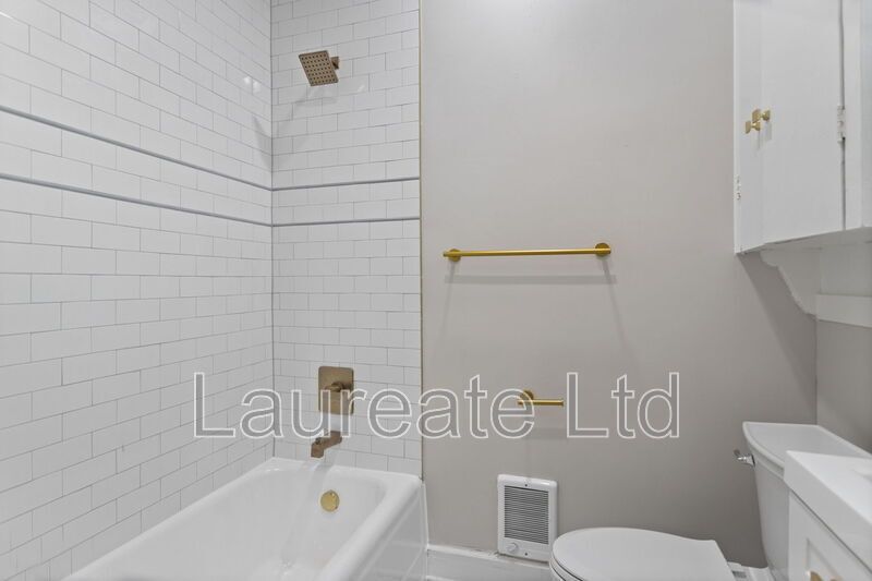 Beautifully Remodeled 1 Bedroom Unit in the Heart of Cap Hill!!! property image