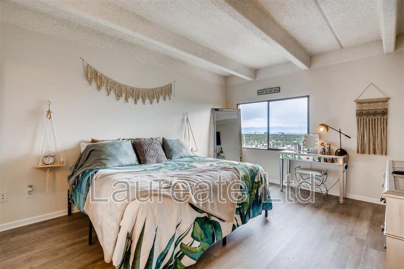 Stunning 2 Bed 2 Bath Highrise Condo with Mountain Views in SE Denver property image