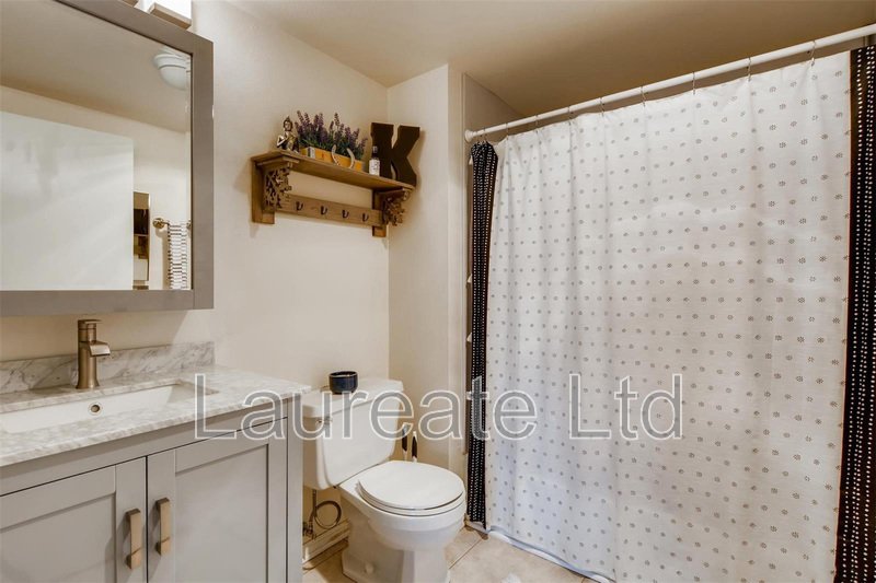 Stunning 2 Bed 2 Bath Highrise Condo with Mountain Views in SE Denver property image
