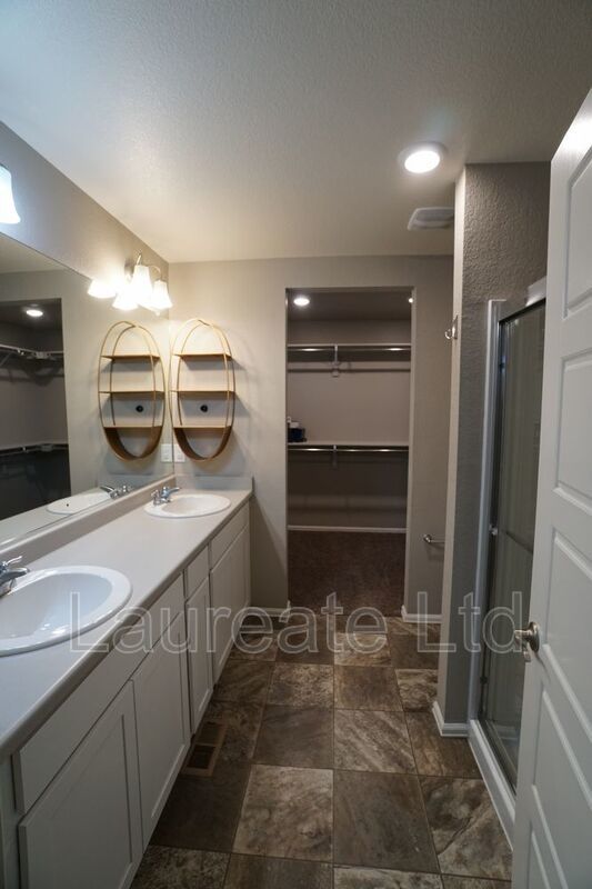 Beautiful 4BD 3BA 2-story home with open layout! property image