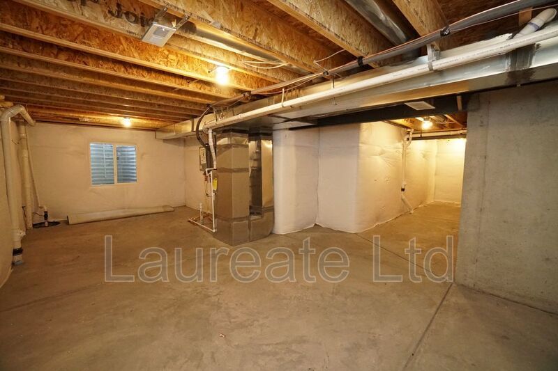 Beautiful 4BD 3BA 2-story home with open layout! property image