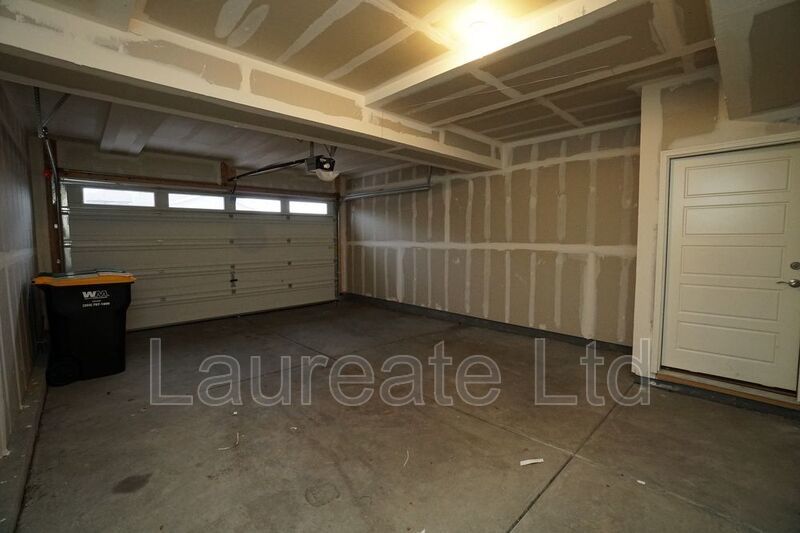 Beautiful 4BD 3BA 2-story home with open layout! property image